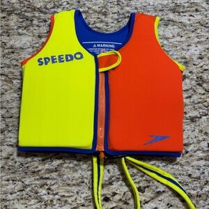 Speedo Swim Vest Yellow and Orange with Safety Straps